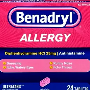 A standard 25 mg Benadryl oral tablet