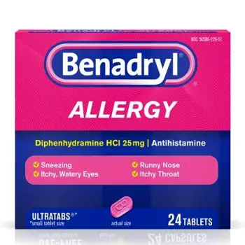 Box of classic Benadryl tablets showing the brand name and diphenhydramine active ingredient